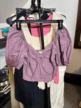 Puff-Sleeve Lilac Crop Top with Ring Detail